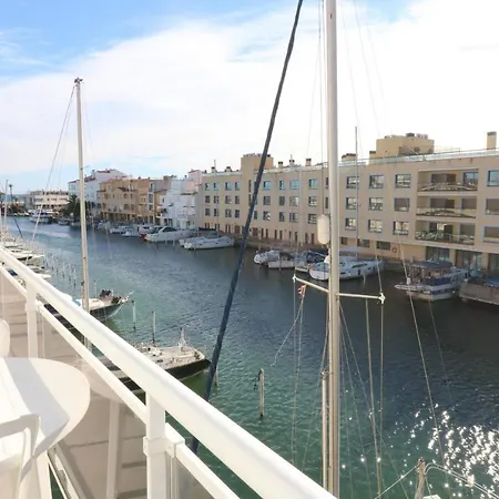 דירה Port Moxo 78 -22 *